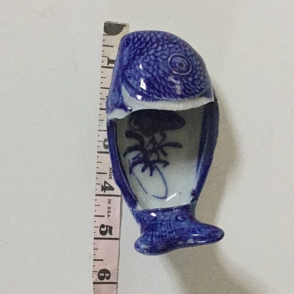 🎉HP🎉 Antique Japanese porcelain fish shaped dishes - Picture 10 of 10